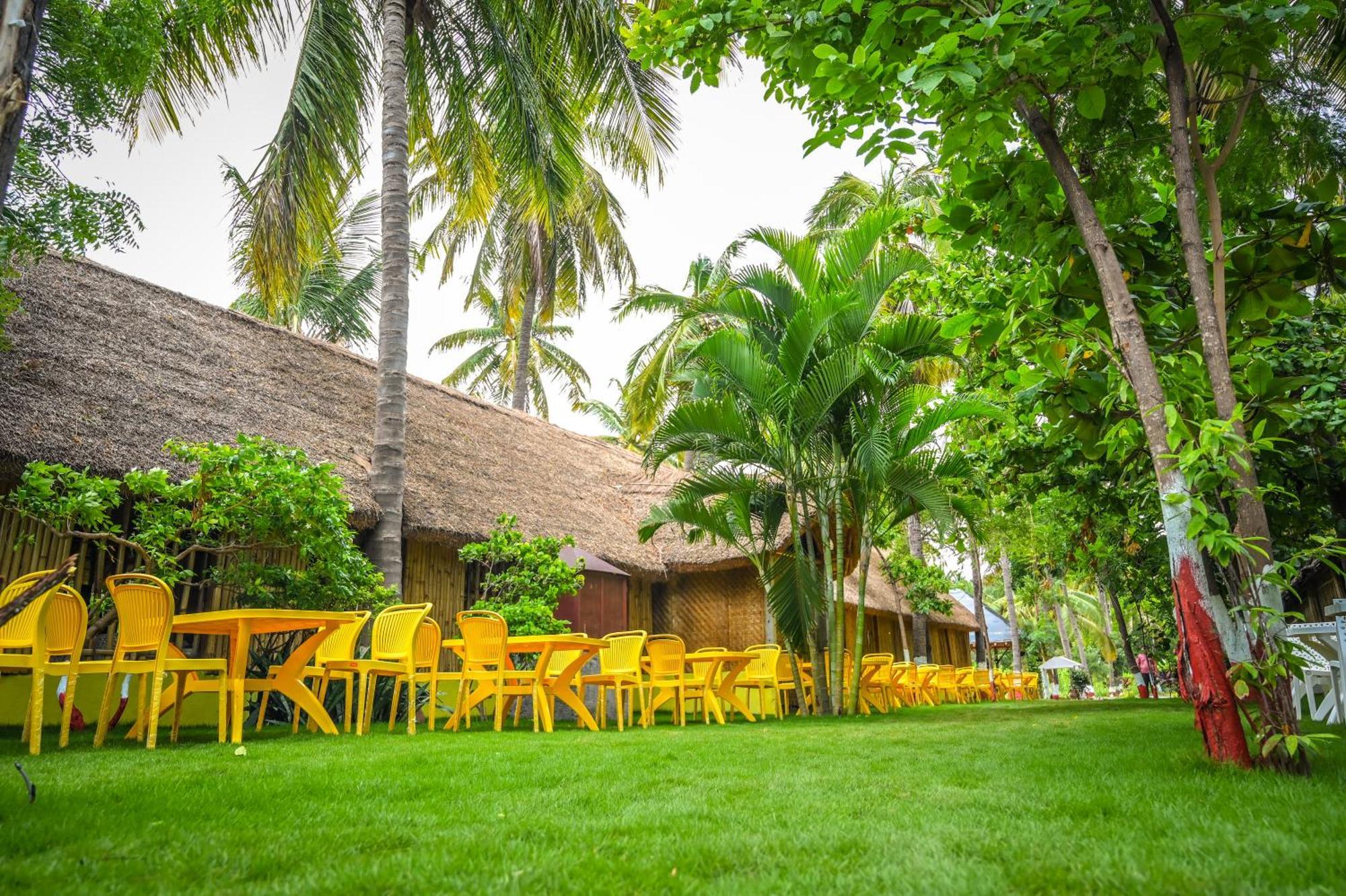 Hotel Tamarind Tree Way Side Amenities Hospet Exterior foto